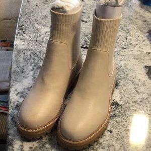 Oasis Society Sock Bootie